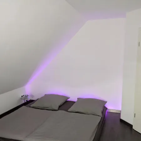 Проживание в семье Apartment Wolfsburg *