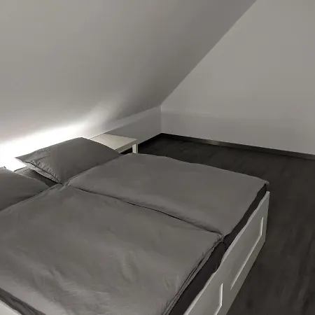 Apartment Wolfsburg * Вольфсбург