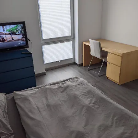 Проживание в семье Apartment Wolfsburg Вольфсбург